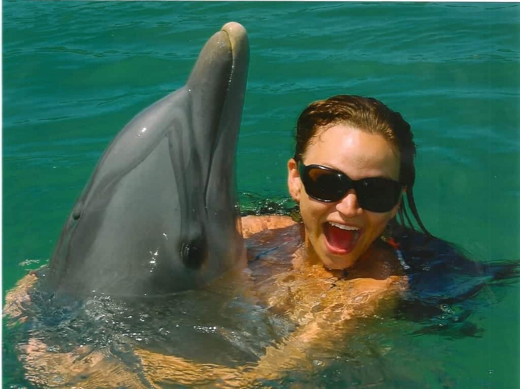 ange bahamas dolphin