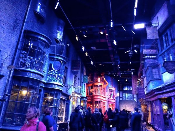 The Diagon Alley set is just as you might expect it to be. Tight quarters, a little dark and so detailed. Wonder if Diagon Alley at Universal Orlando will be similar?