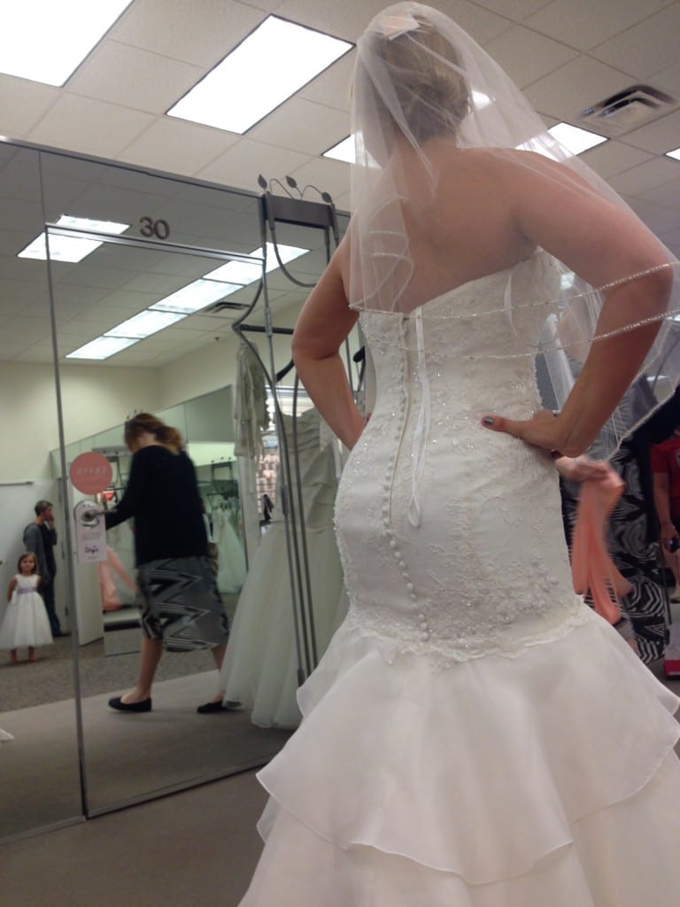 Wedding Dress Shopping Tips