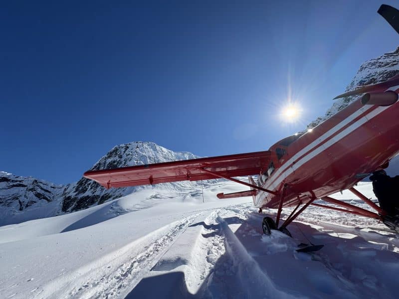 K2 Aviation - Denali Flight Tours Glacier Landing