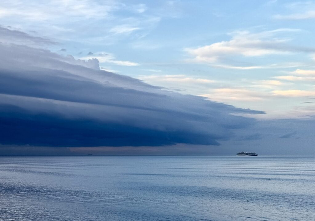 Shelf cloud near Port Canaveral